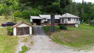 1123 Harcourt Road • Dysart et al, ON photo 2