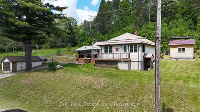 1123 Harcourt Road • Dysart et al, ON photo 3