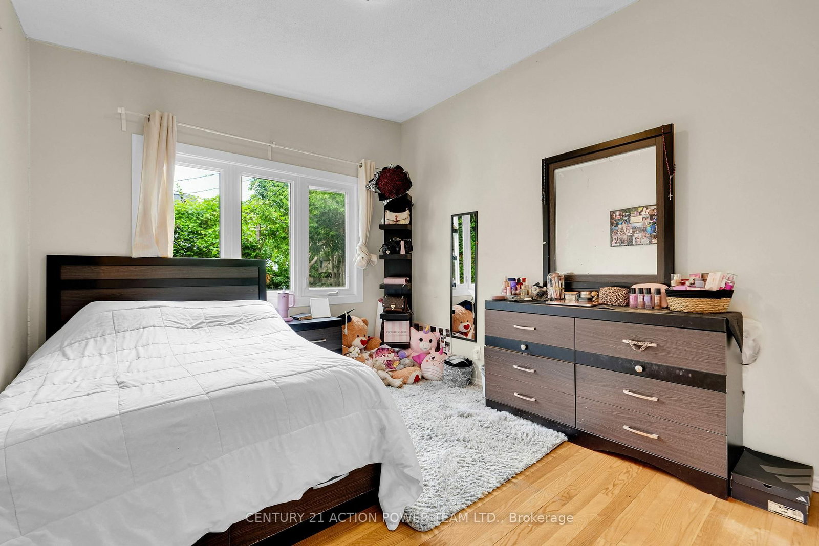 1299 Meadowlands Drive E • Ottawa, ON photo 28