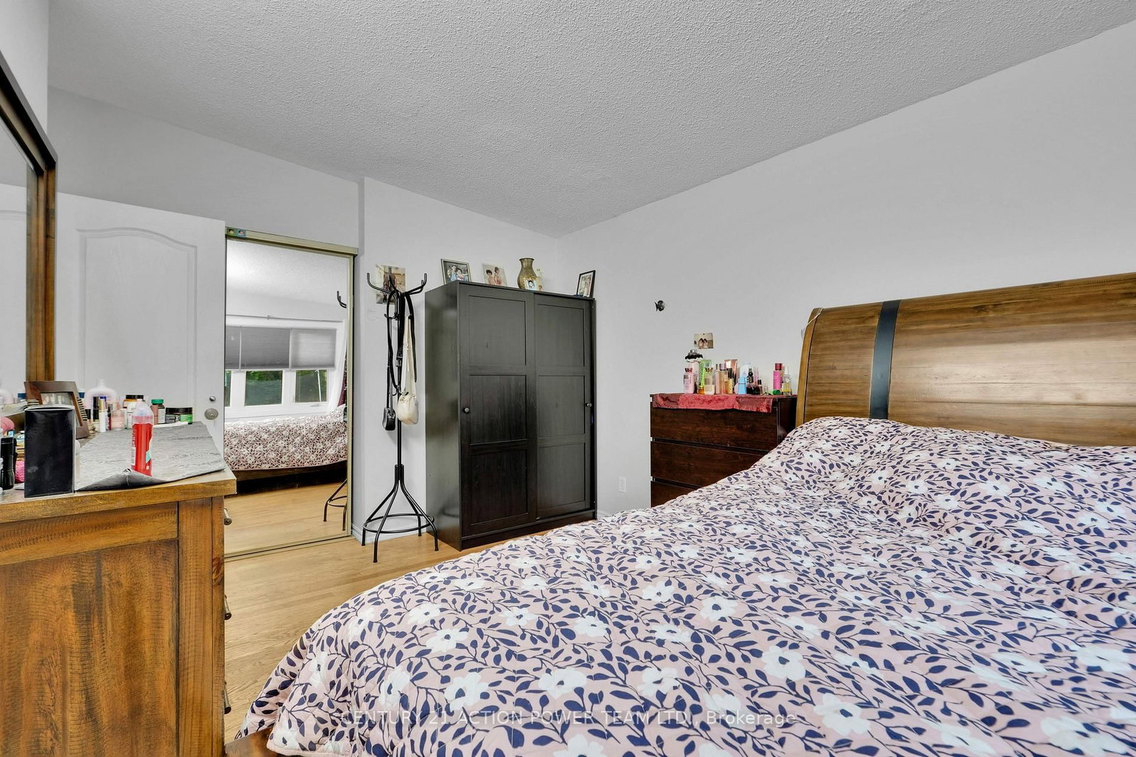 1299 Meadowlands Drive E • Ottawa, ON photo 30