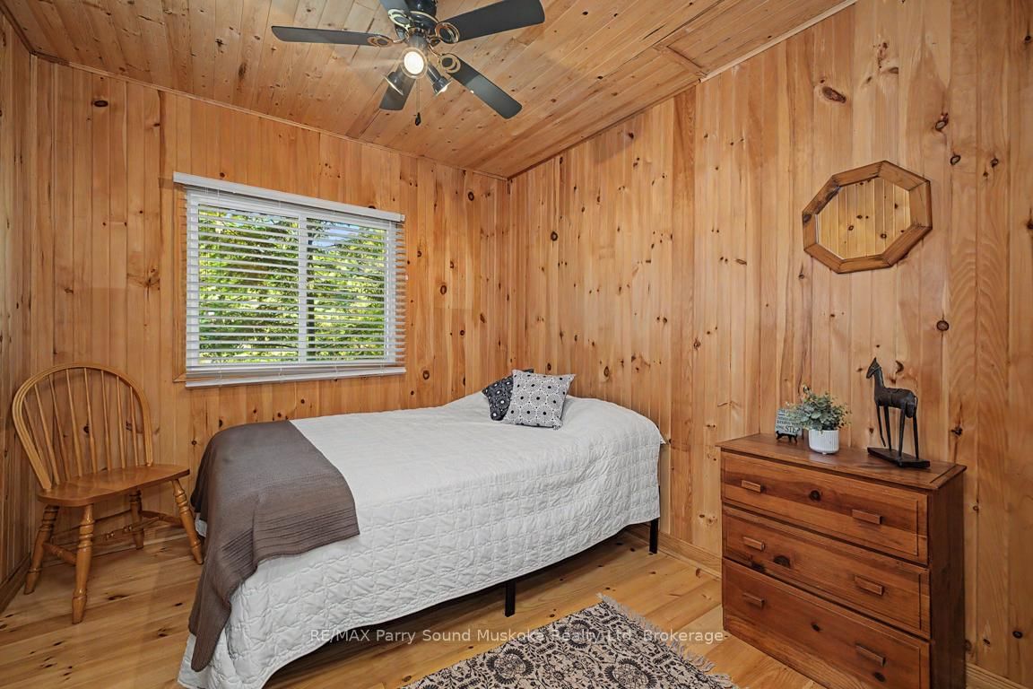 509 Horseshoe Lake WA (Bear Lane) • Seguin, ON photo 30