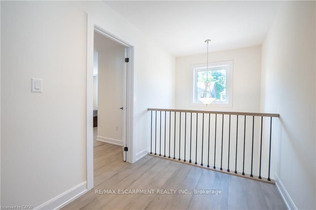 38 Riesling Street • Grimsby, ON photo 14