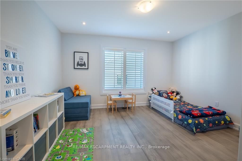 38 Riesling Street • Grimsby, ON photo 19