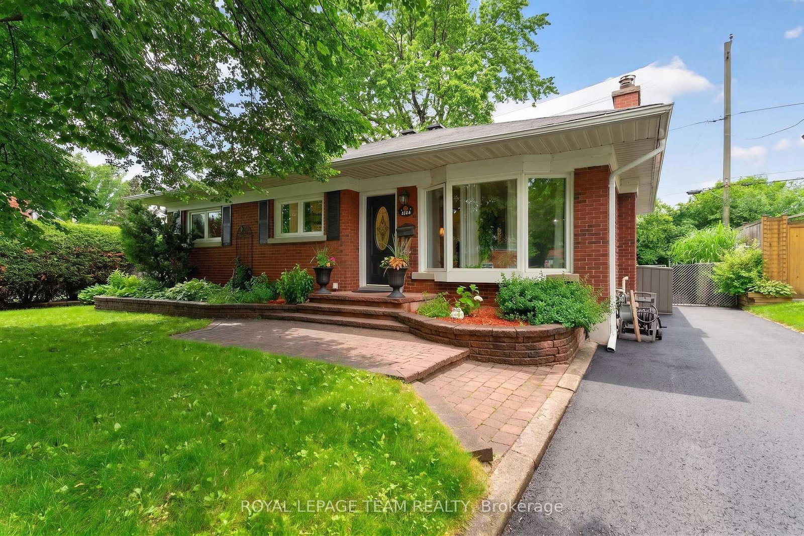 Detached House for sale at 1144 Cline Crescent, Ottawa, Ontario, K2C 2P2 - Bel Air Heights - MLS: X13513930