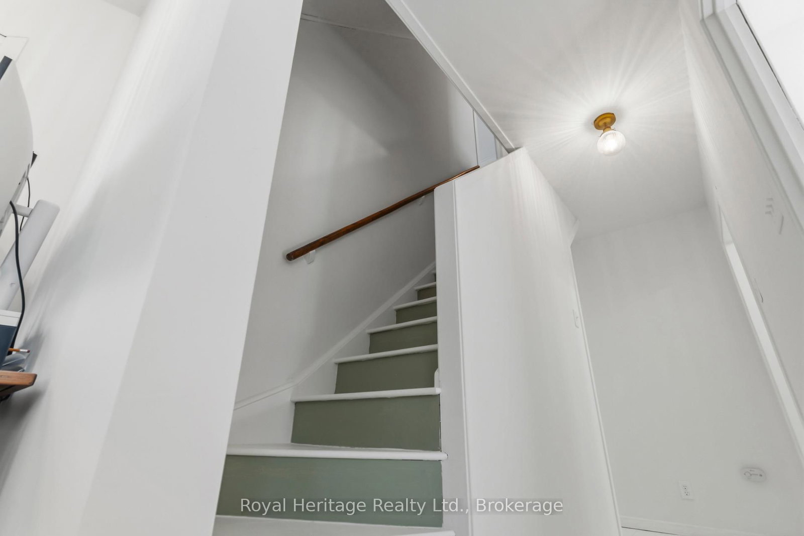 31 Caroline Street • Port Hope, ON photo 20