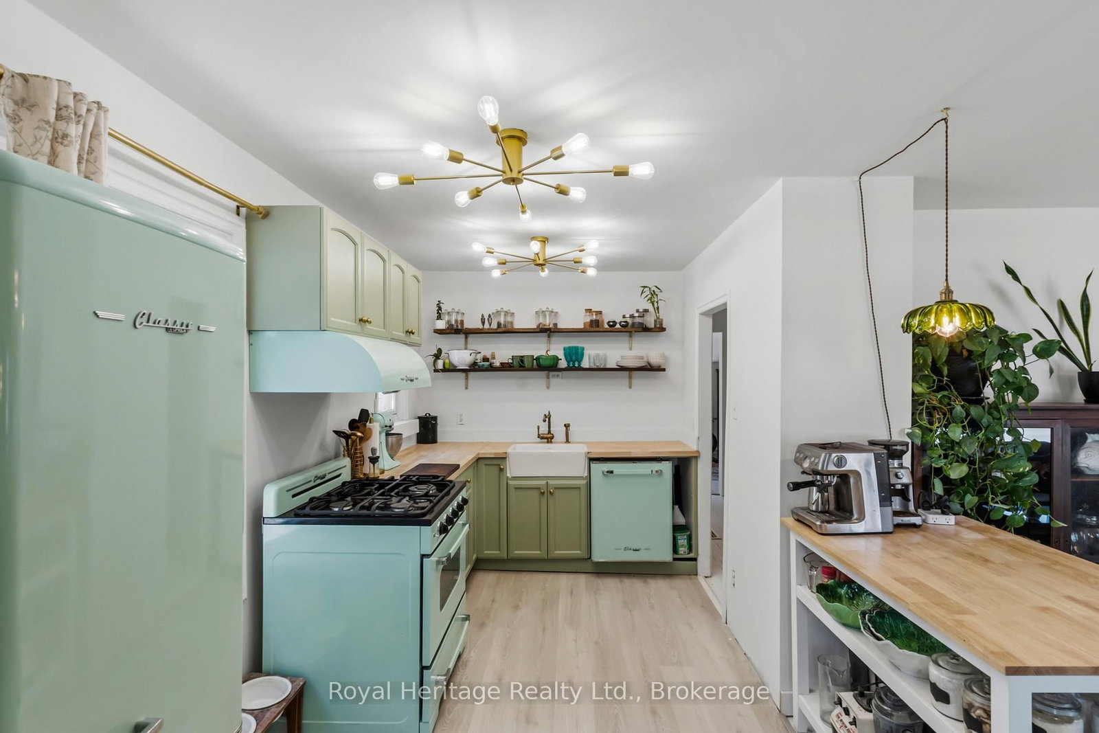 31 Caroline Street • Port Hope, ON photo 6