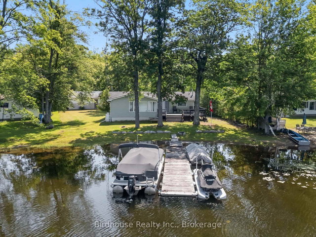 210 North Shore Road