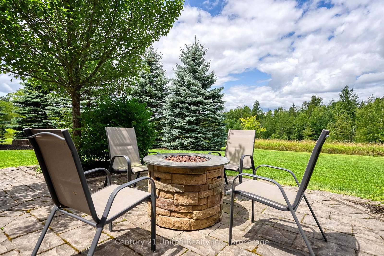 2300 Victoria Road • Prince Edward County, ON photo 38
