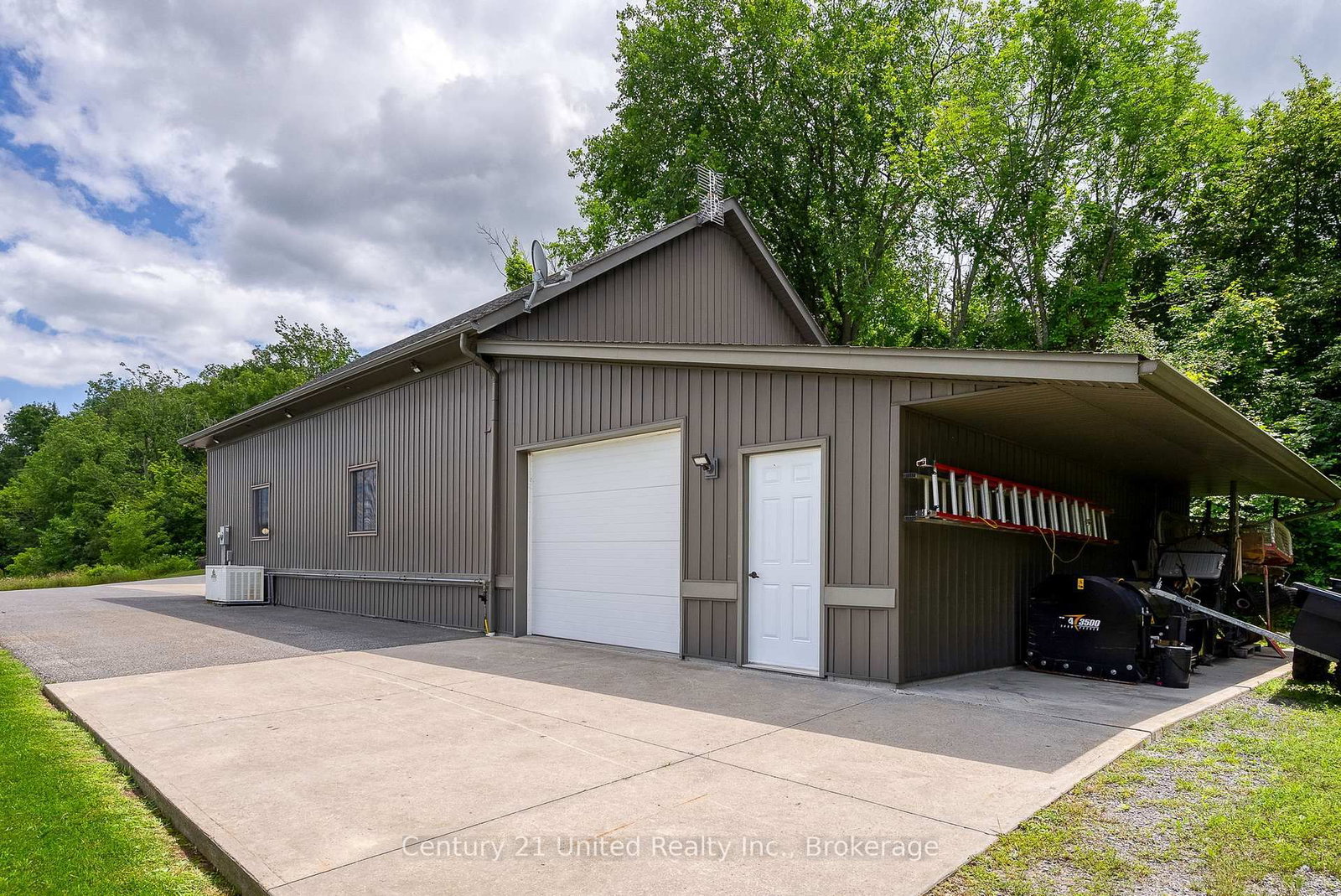 2300 Victoria Road • Prince Edward County, ON photo 48