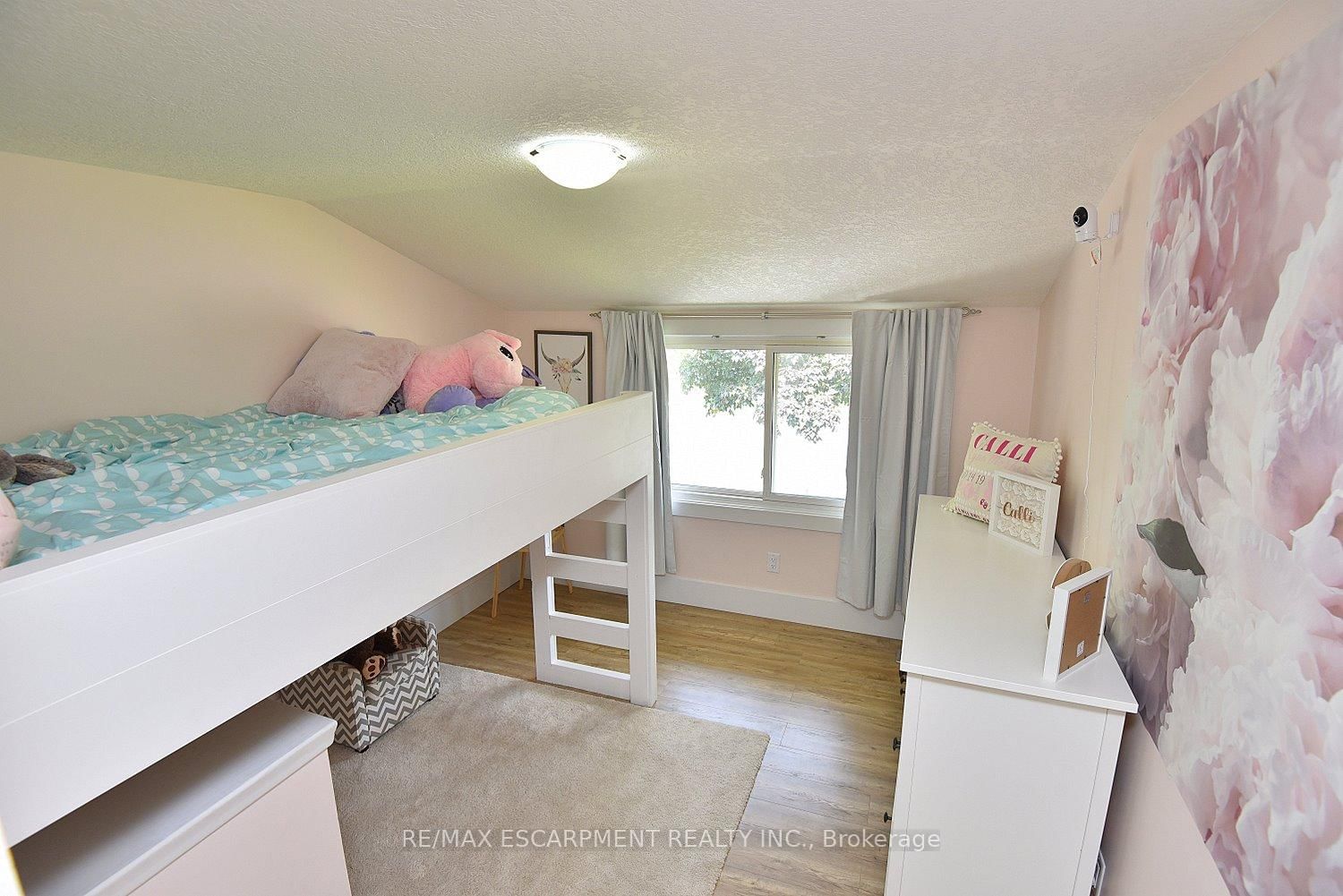 1091 Upper Wellington Street • Hamilton, ON photo 21