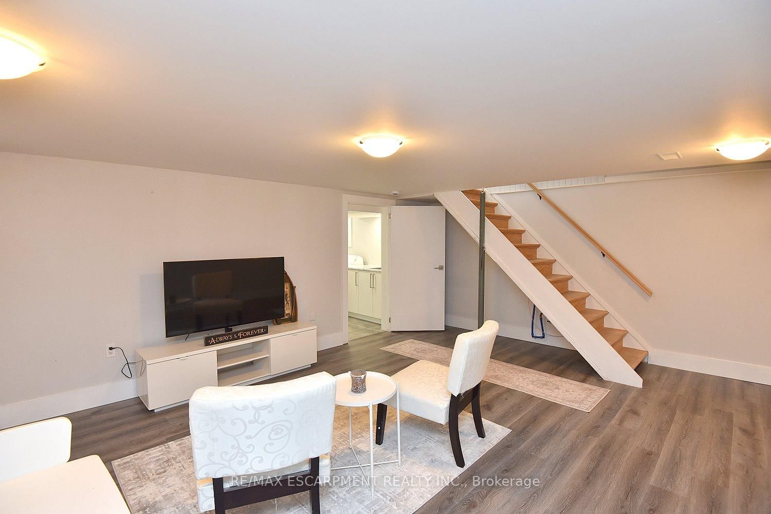 1091 Upper Wellington Street • Hamilton, ON photo 26