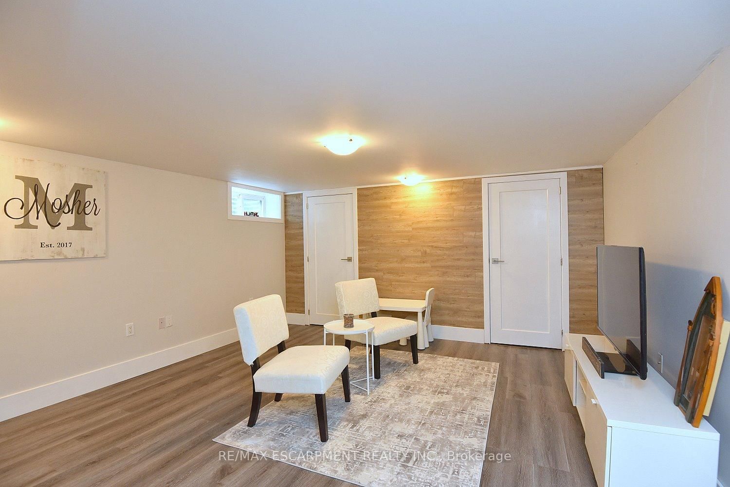 1091 Upper Wellington Street • Hamilton, ON photo 27