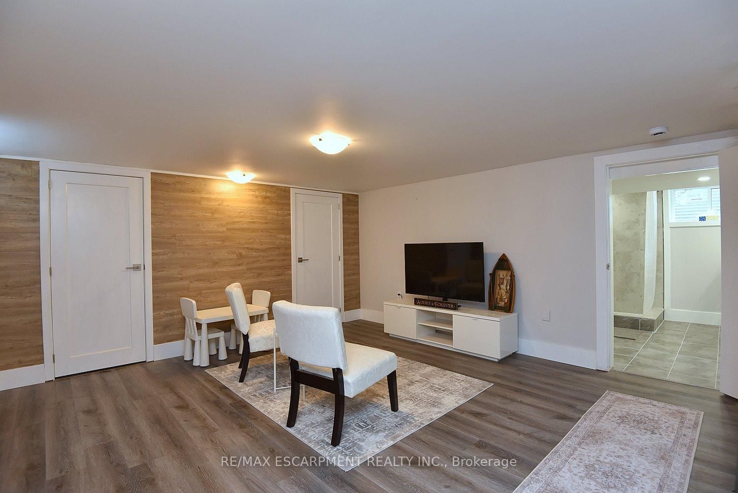 1091 Upper Wellington Street • Hamilton, ON photo 28