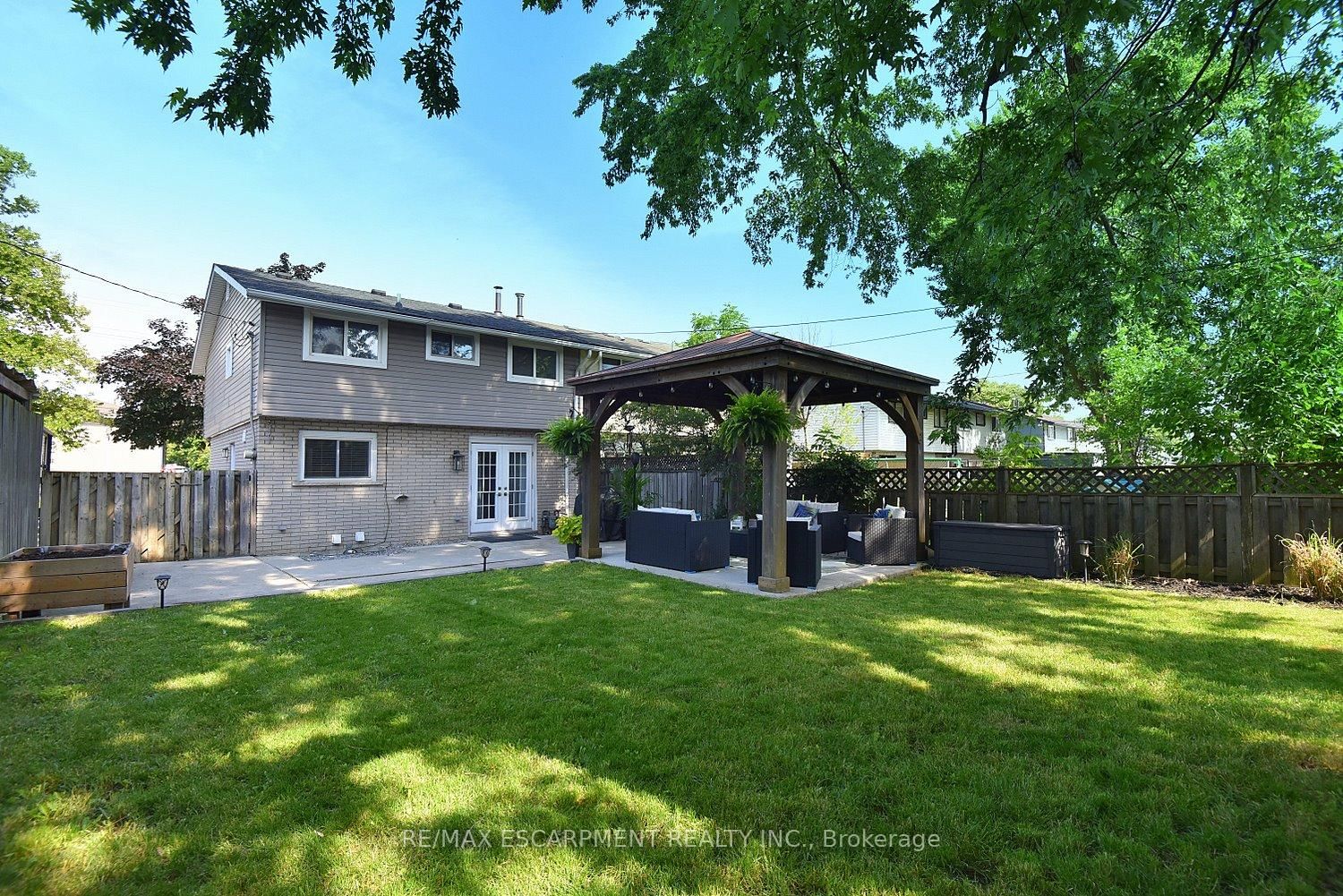 1091 Upper Wellington Street • Hamilton, ON photo 35