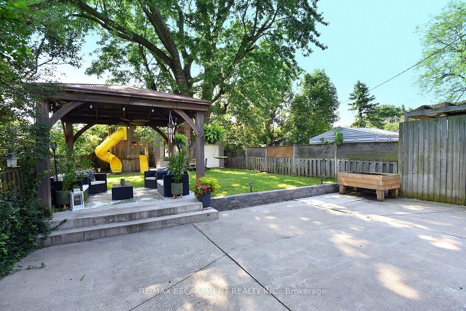 1091 Upper Wellington Street • Hamilton, ON photo 36