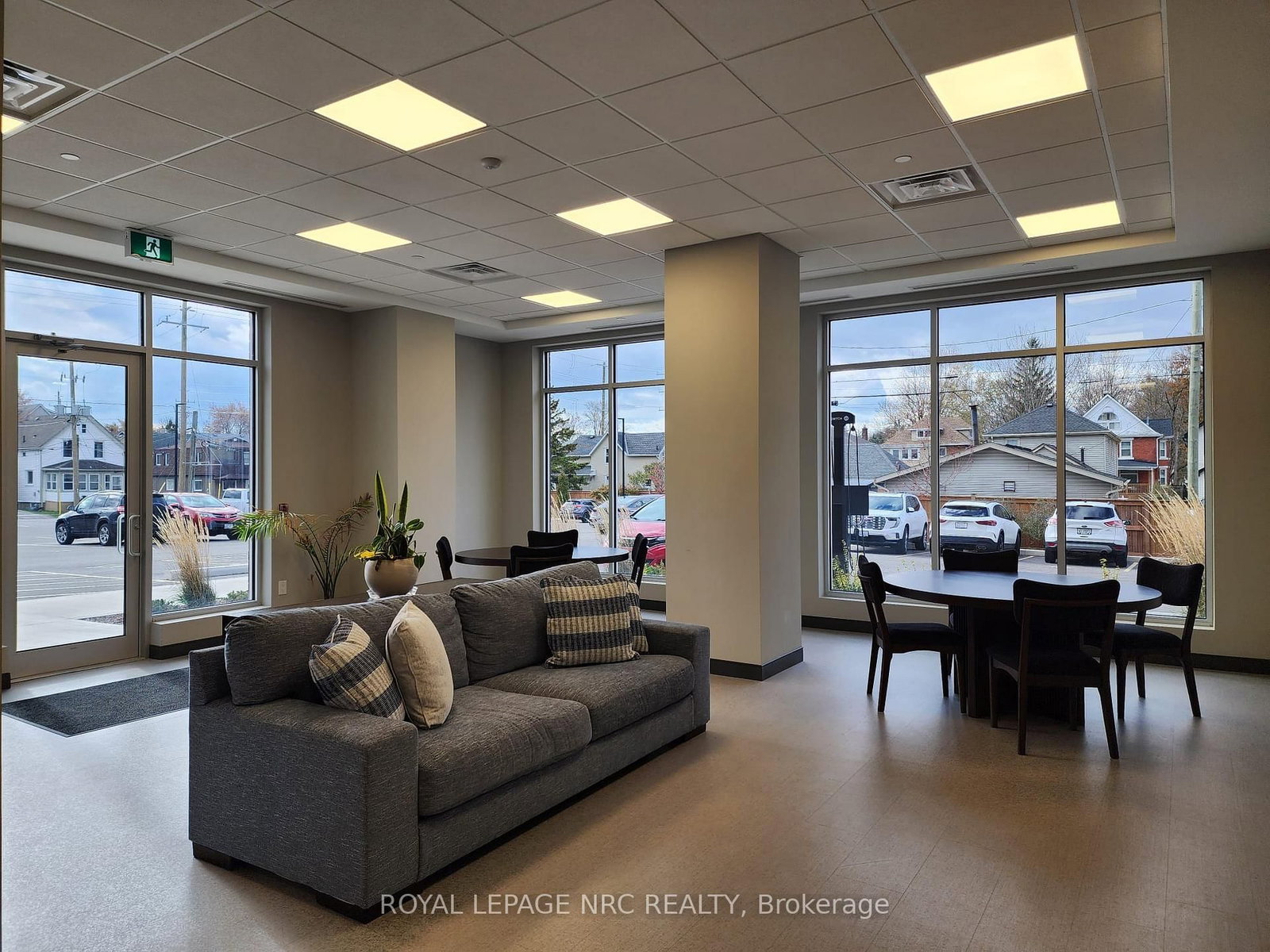 118 West Street • #204 • Port Colborne, ON photo 10