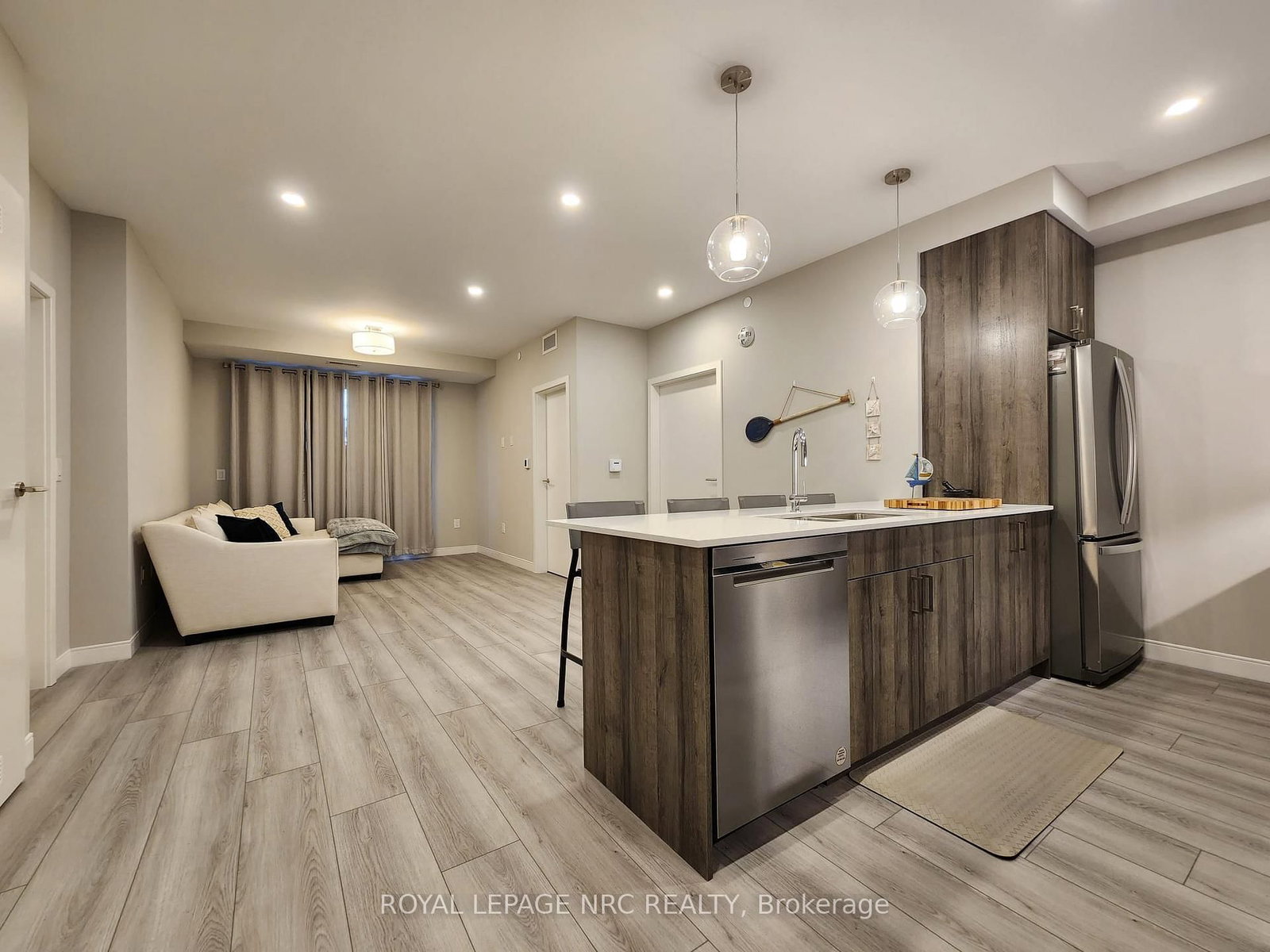 118 West Street • #204 • Port Colborne, ON photo 13