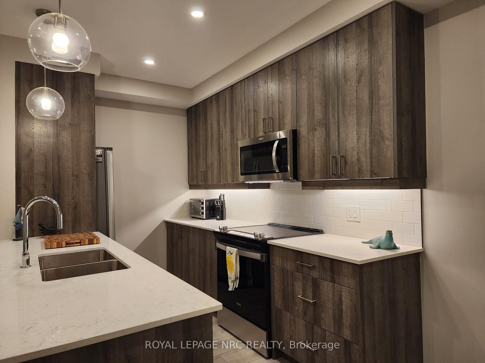 118 West Street • #204 • Port Colborne, ON photo 16
