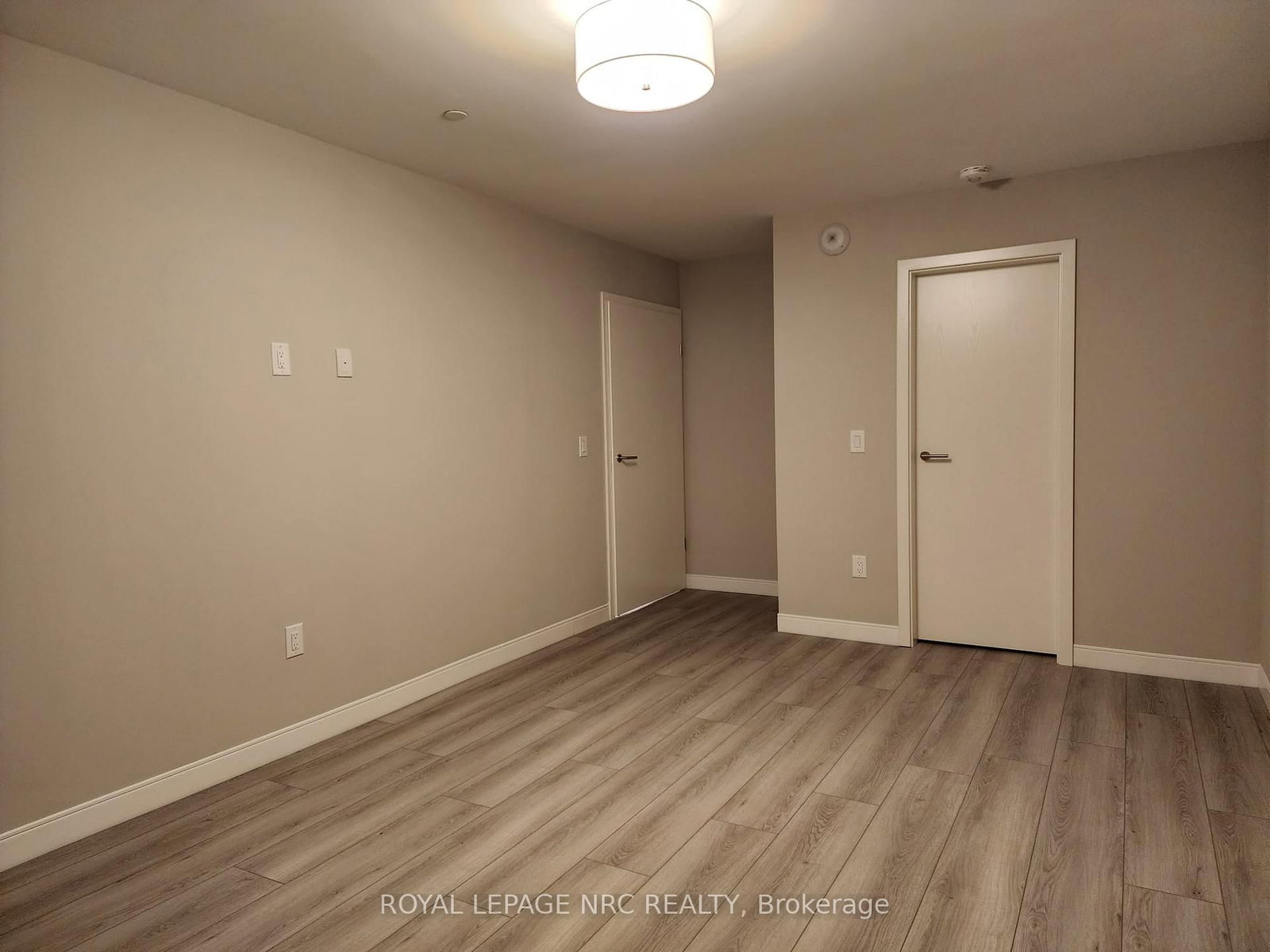 118 West Street • #204 • Port Colborne, ON photo 23