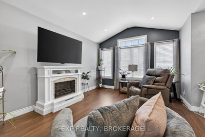79 DEACON Place — photo 6