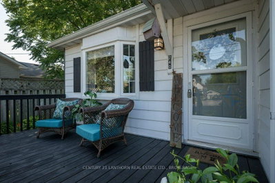 240 W Thomas Street • Greater Napanee, ON photo 7