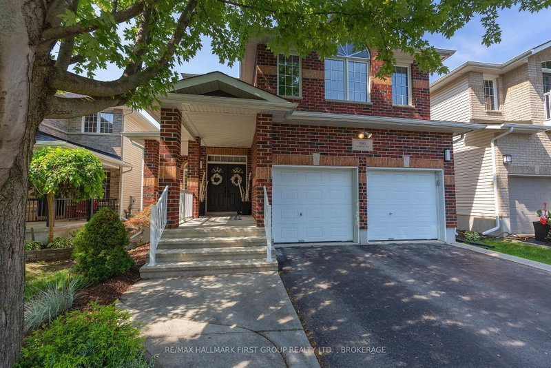 393 CAVENDISH Crescent