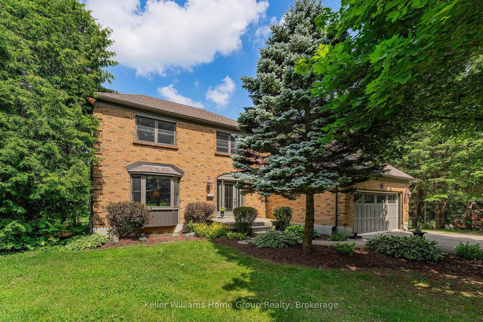 2 Gow Street • Centre Wellington, ON photo 1