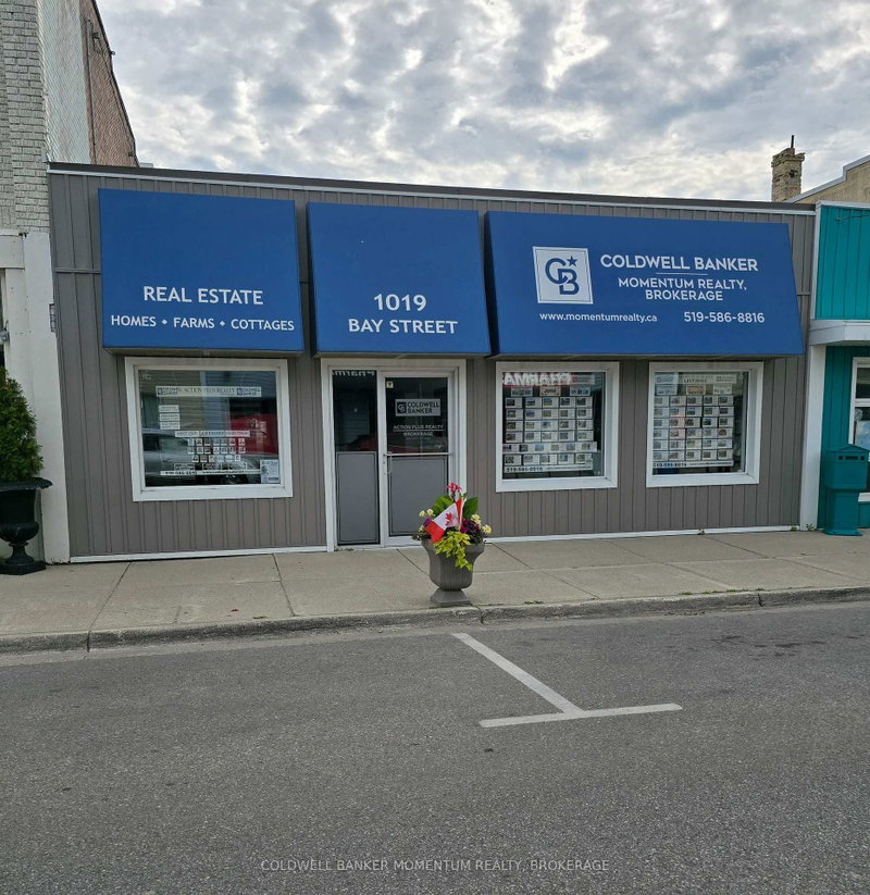 1019 BAY St photo 1