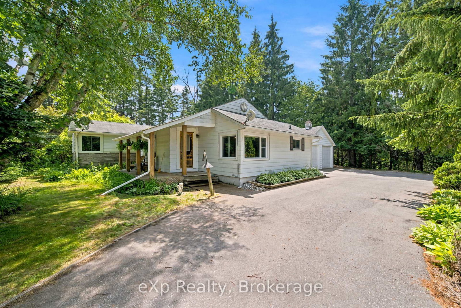 2002 County Rd 22 • Cramahe, ON photo 1