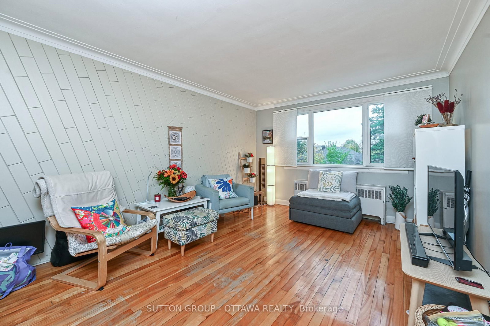 154-156 Dagmar Avenue • Ottawa, ON photo 17