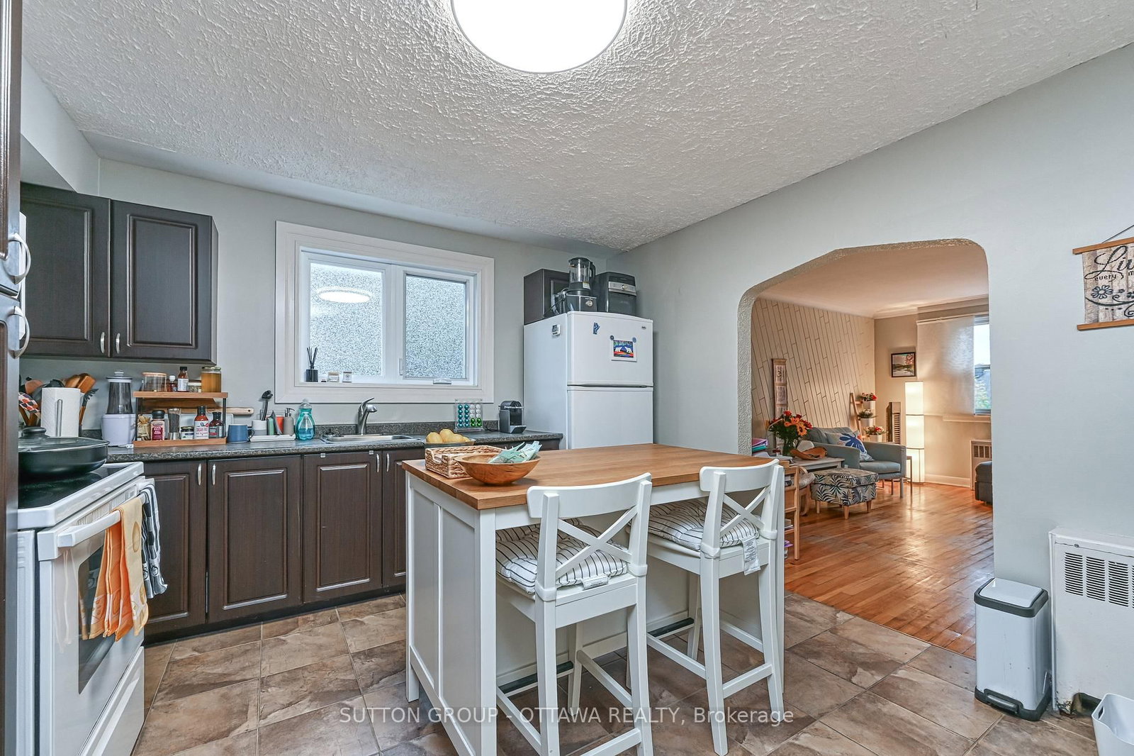 154-156 Dagmar Avenue • Ottawa, ON photo 19