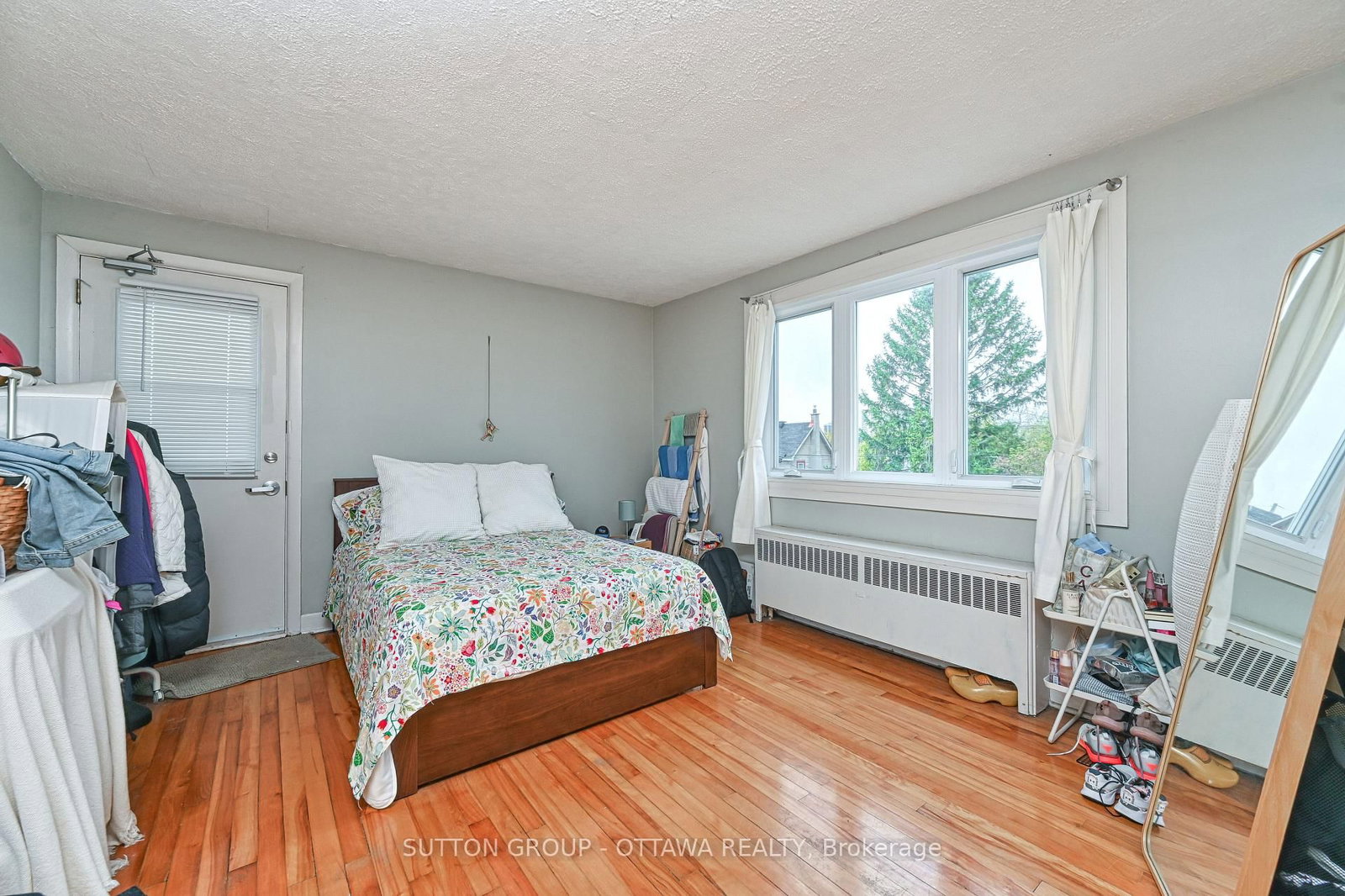 154-156 Dagmar Avenue • Ottawa, ON photo 22