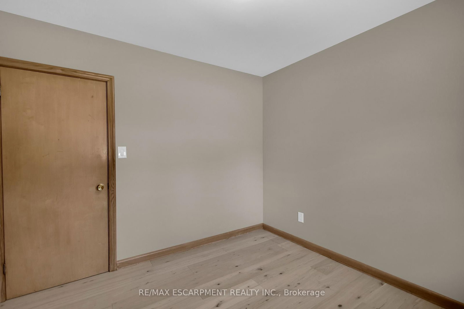 626 Iroquois Avenue • Hamilton, ON photo 15