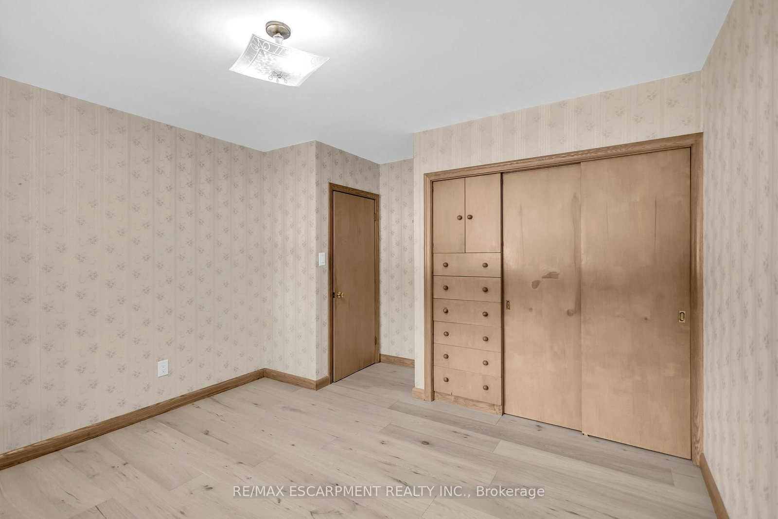 626 Iroquois Avenue • Hamilton, ON photo 17