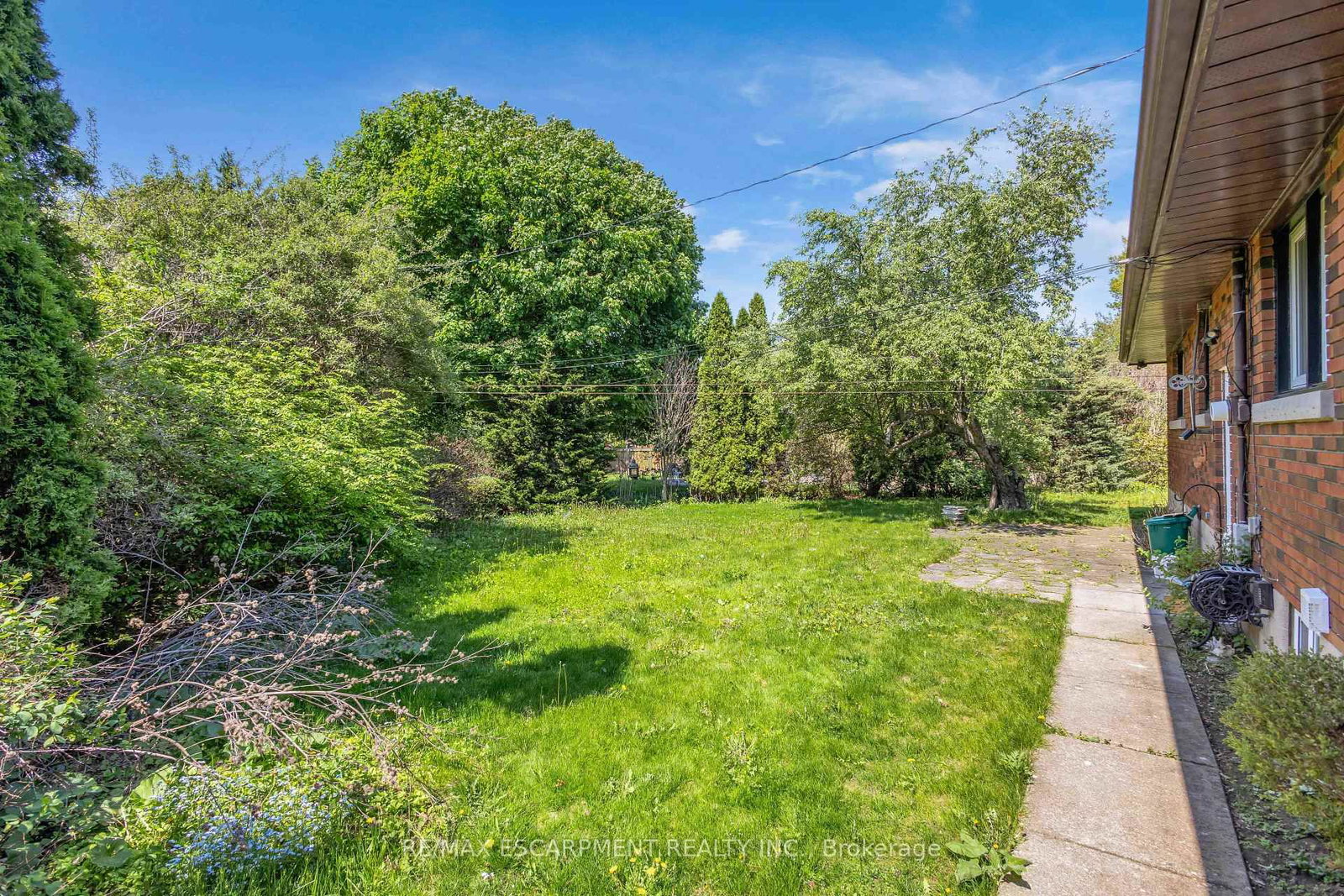 626 Iroquois Avenue • Hamilton, ON photo 38