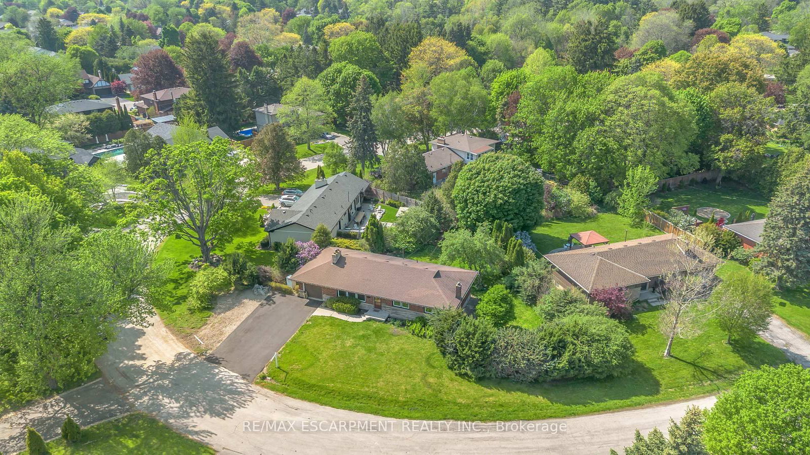 626 Iroquois Avenue • Hamilton, ON photo 43
