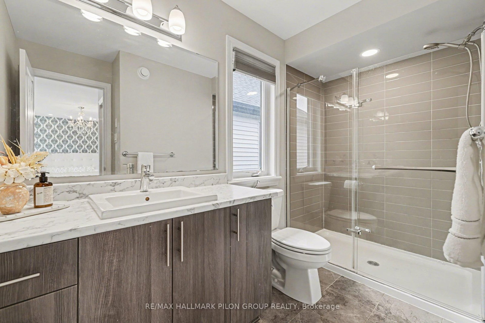 266 Shinleaf Crescent • Ottawa, ON photo 15