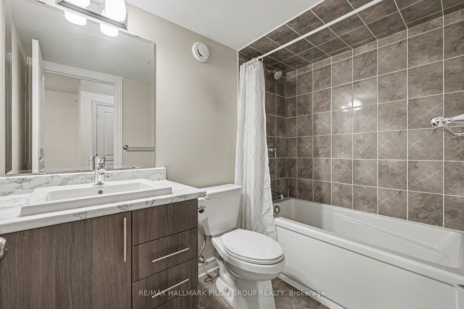 266 Shinleaf Crescent • Ottawa, ON photo 20