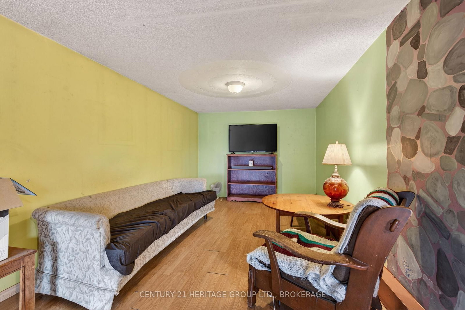 326 DUNDAS Street • Deseronto, ON photo 18