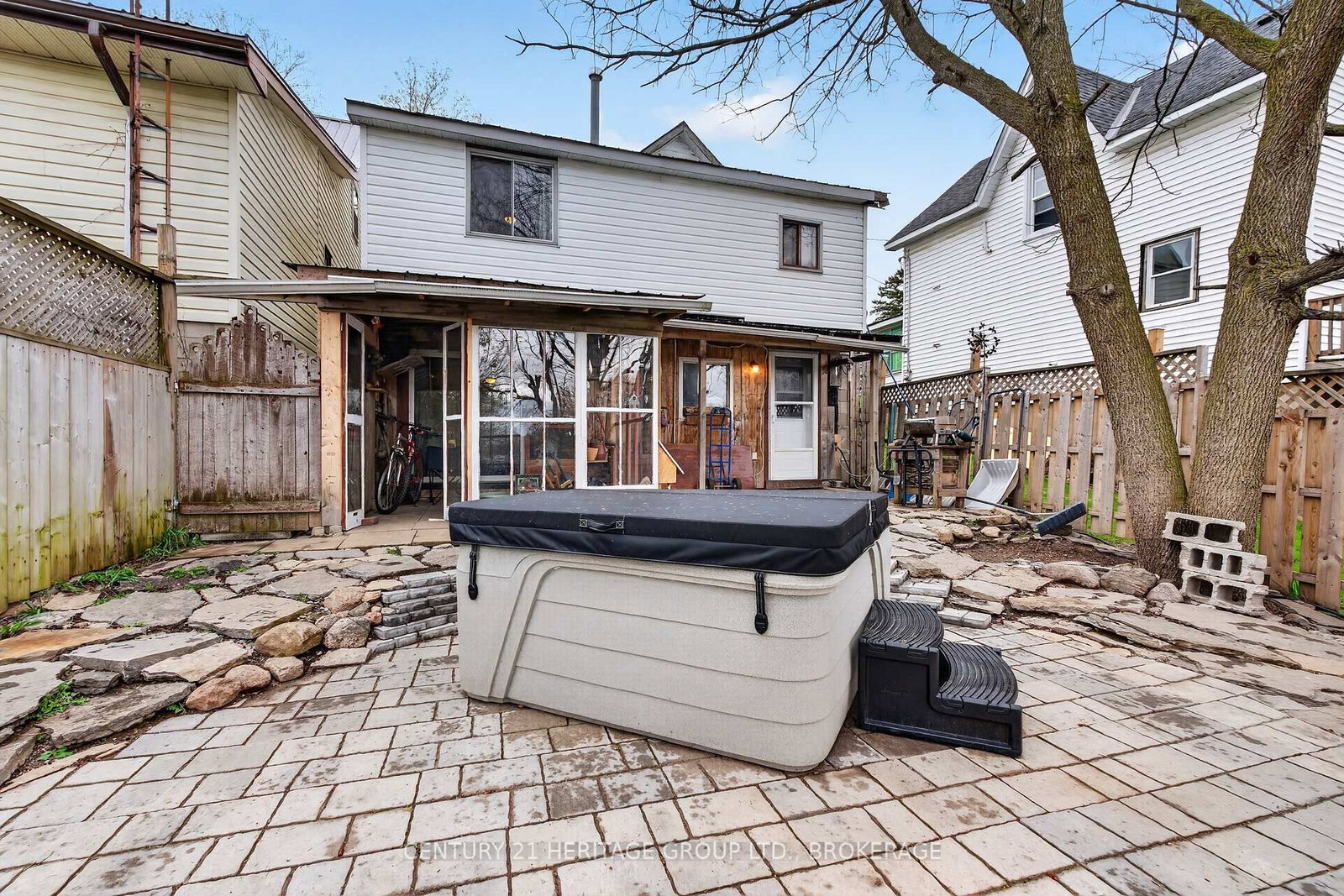 326 DUNDAS Street • Deseronto, ON photo 23