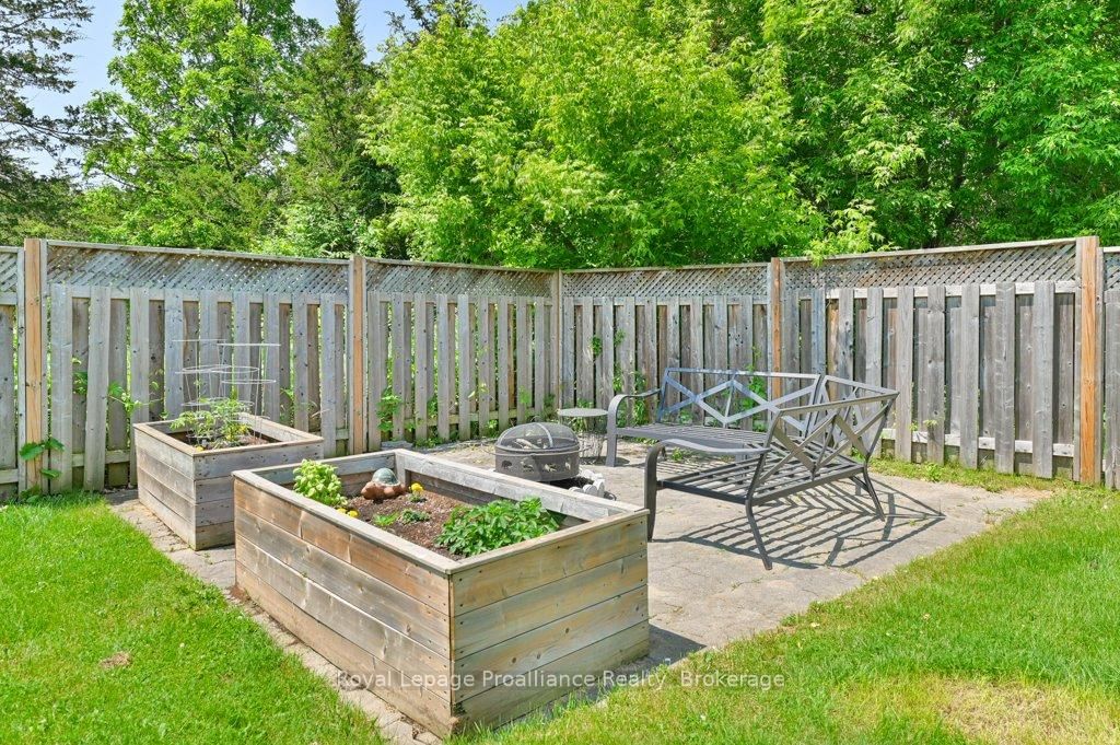105 A&B Bernard Long Road • Quinte West, ON photo 39