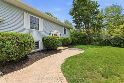 23 Harbour Street • Brighton, ON photo 6