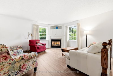 23 Harbour Street • Brighton, ON photo 9