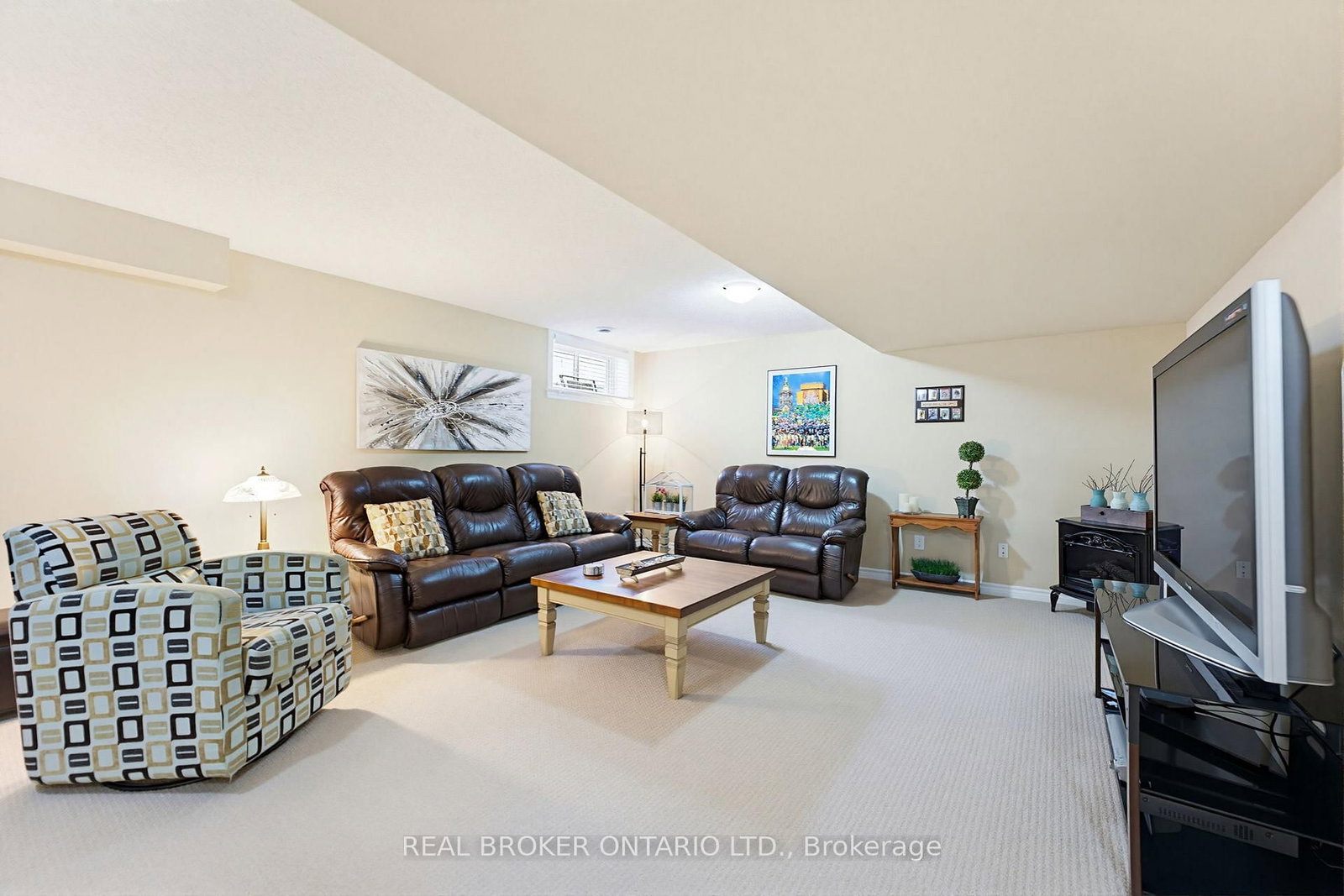 341 Bobolink Ridge • Ottawa, ON photo 21
