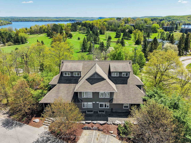 302 - 1 TREE TOPS Lane