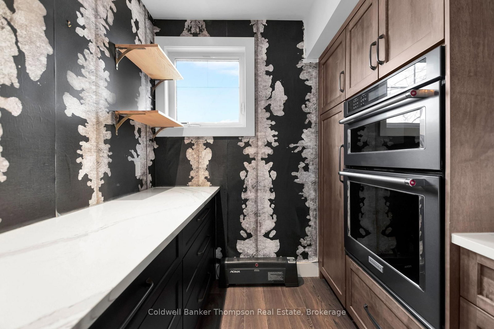 1 TREE TOPS Lane • #302 • Huntsville, ON photo 7