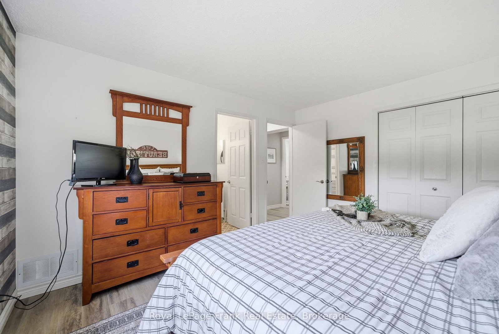 128 River Road • Kawartha Lakes, ON photo 15