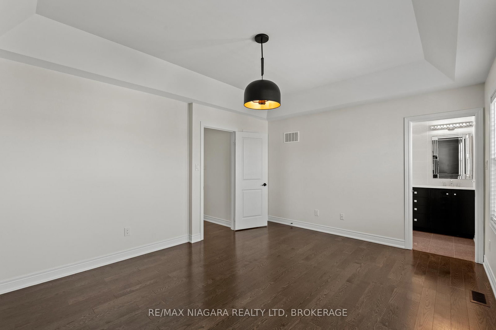 16 MACDONELL Road • Niagara-on-the-Lake, ON photo 15