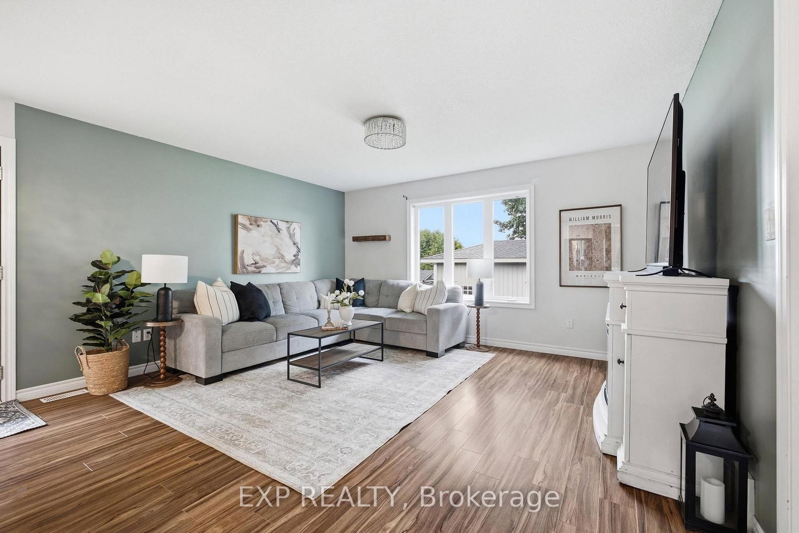 101 Tuffy MacDougall Court • Minto, ON photo 11