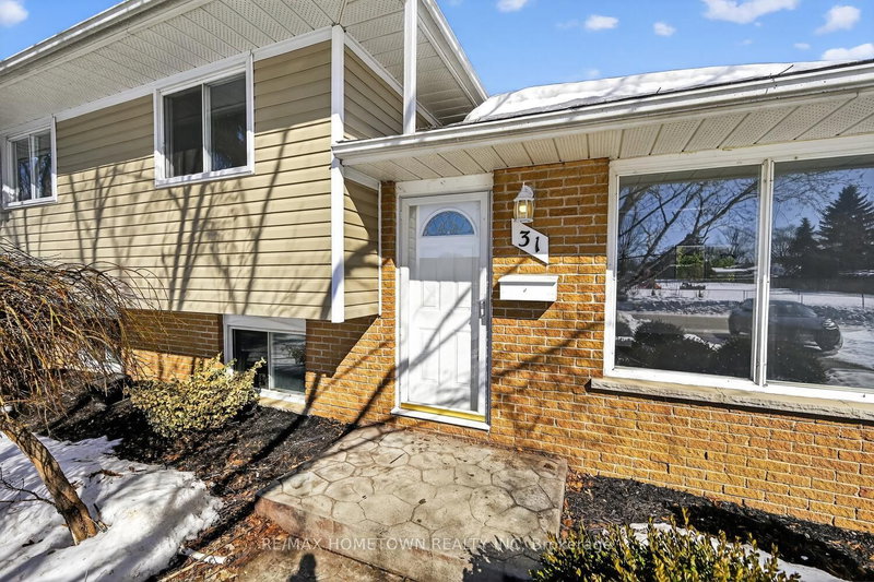 31 Vanier Drive